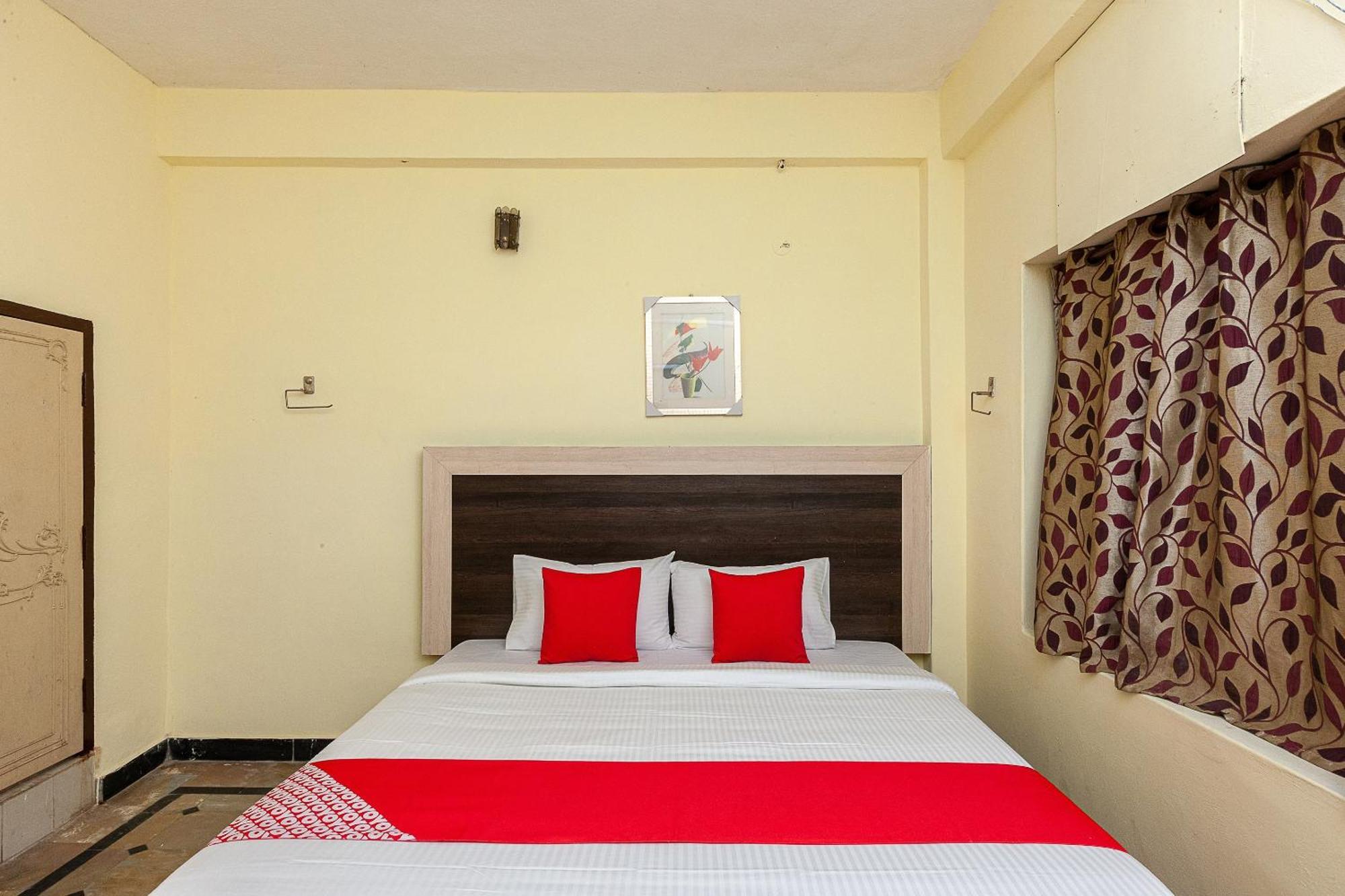 Collection O Ammayi Hotels & Resorts Tiruvannāmalai المظهر الخارجي الصورة